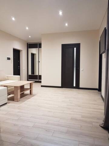 Фото номера Улучшенные апартаменты Апартаменты Apartment near the airport Kiev Zhulyany Киев Жуляны с гидромассажной ванной г. Вишневое 57